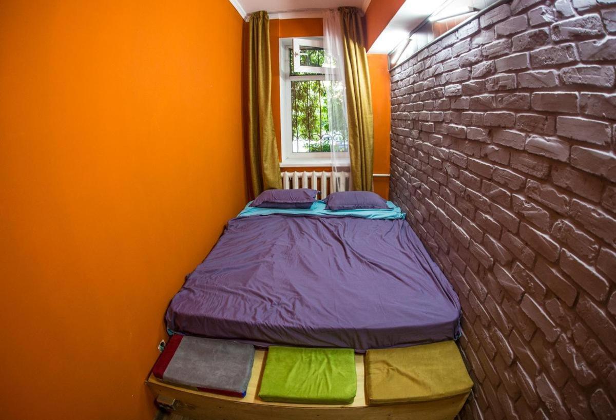 Hostel Loco Ałma Ata Zewnętrze zdjęcie